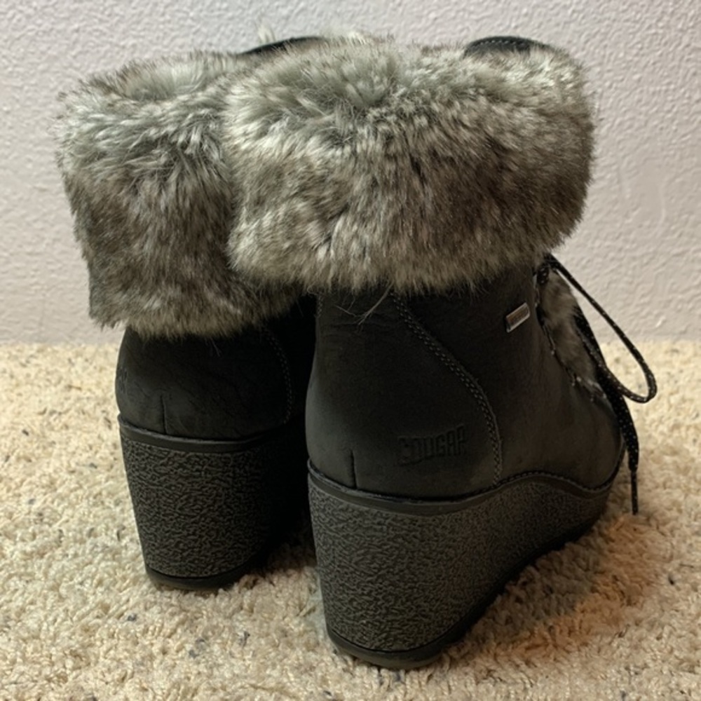 COUGAR Waterproof Penny Faux Fur-Trim Nubuck Winter Wedge Ankle Boots Pewter Sz7 - Picture 4 of 12
